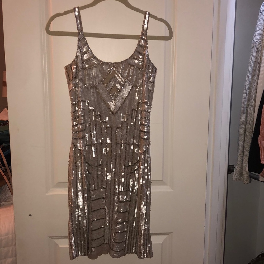 Short dress